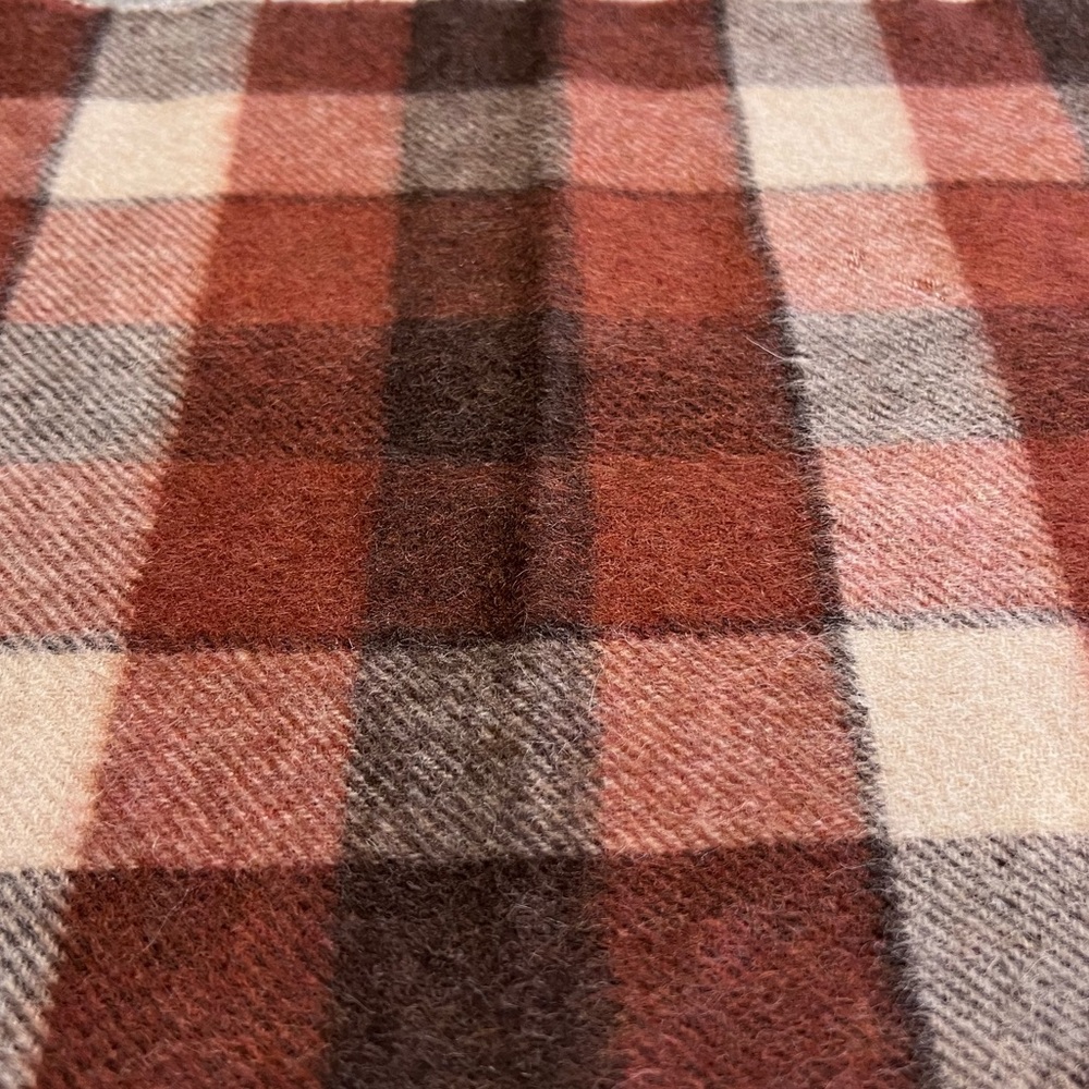 Wool Scarf - Picture 3 of 4